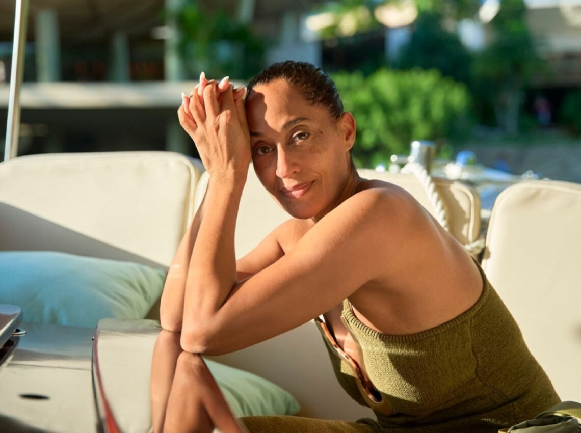 Tracee Ellis Ross Renewed for Season 2 of Solo Traveling